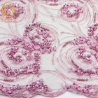 Le tissu perlé lourd de dentelle de rose de robe de mariage a adapté le polyester aux besoins du client de 20%