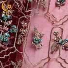 Les femmes habillent des paillettes lacent la dentelle perlée française de largeur du tissu 140cm adaptée aux besoins du client