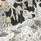 Largeur brodée blanche unique de la décoration 135cm 140cm de perles de tissu de dentelle