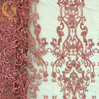Tissu perlé rose de dentelle d'OEM pour le vêtement de robe de soirée